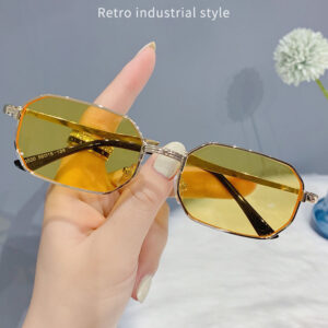 Small Octagon Sunglasses Metal Frame Show